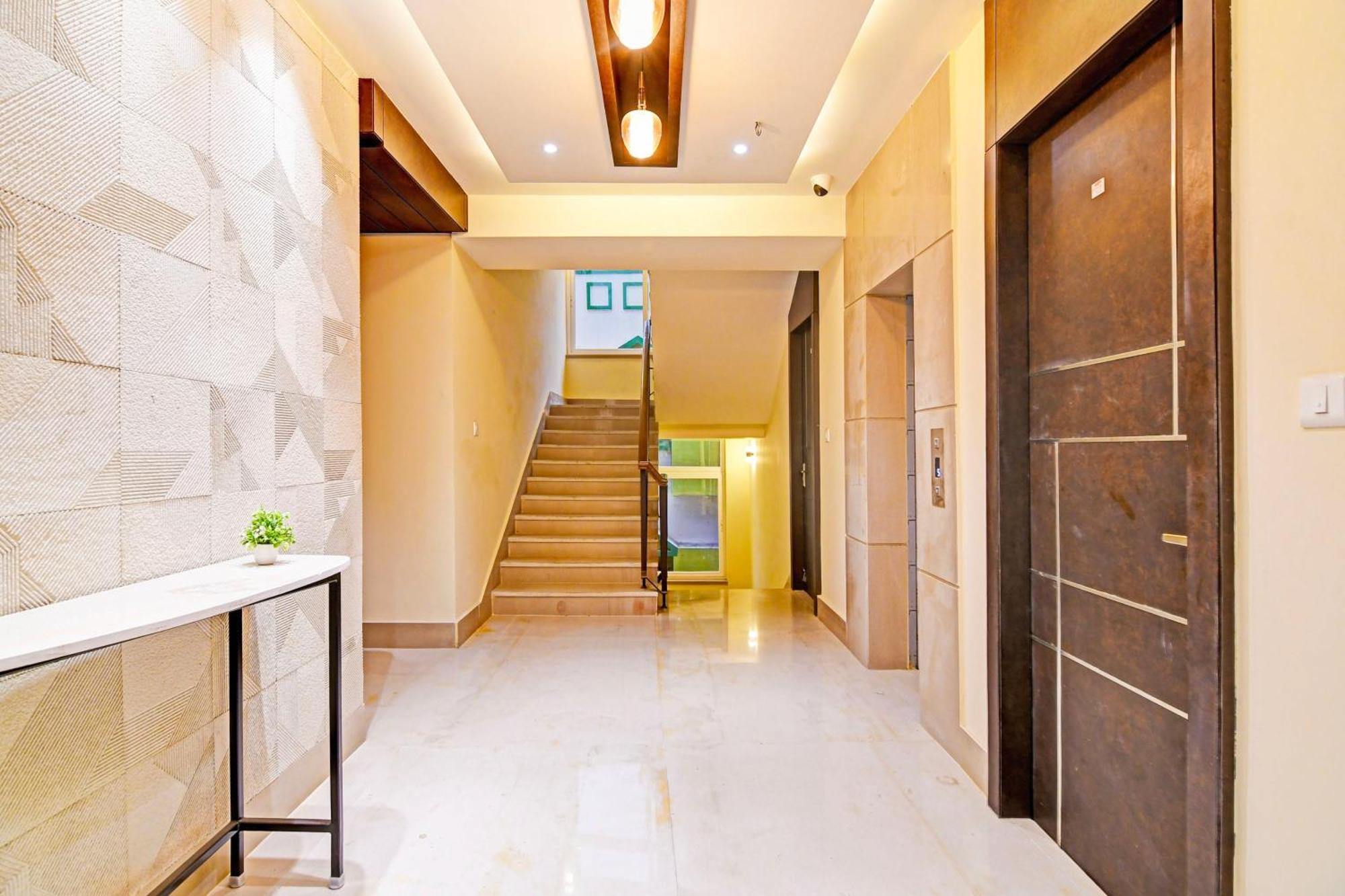 Super Hotel O Samotel Колката Екстер'єр фото